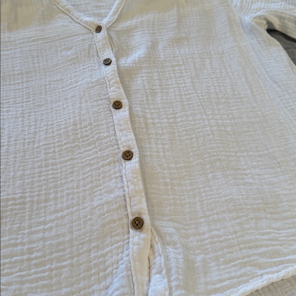 beachlunchlounge White Lightweight Casual Top; size XS - Picture 4 of 9